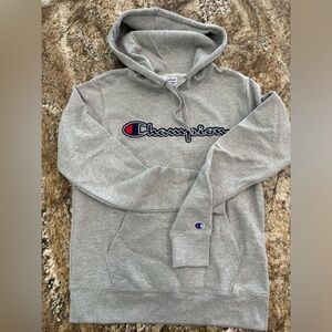 NWOT Champion Boys Hoodie Sweatshirt Youth Pullover With Hood (Size Small)
